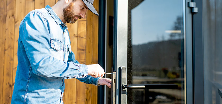 Frameless Glass Storefront Door Locks Replacement in Santa Clarita, CA