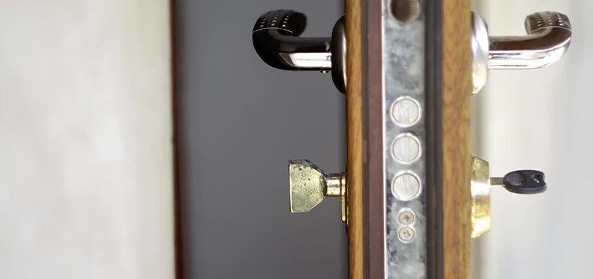 Holiday Emergency Locksmith in Santa Clarita, California