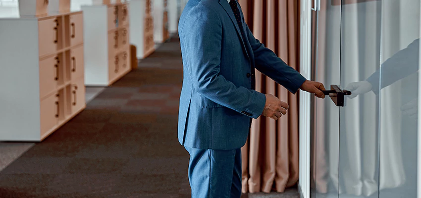 Commercial Glass Door Locks in Santa Clarita, CA