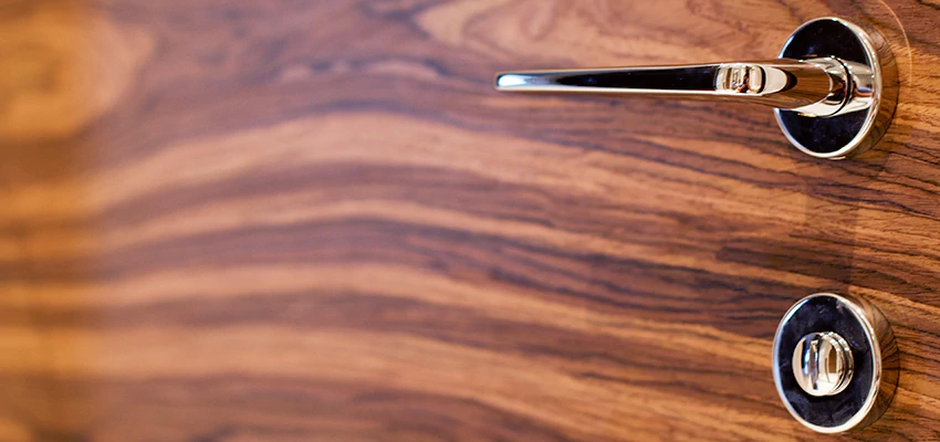 On Demand Locksmith For Key Fobs Repair in Santa Clarita, California