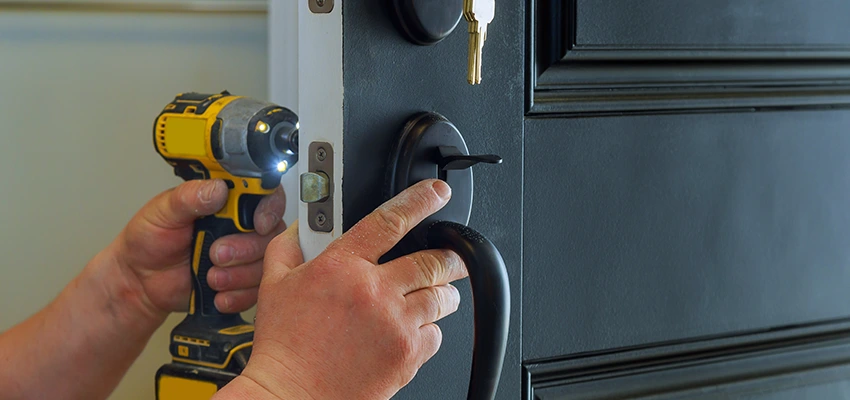 Sliding Door Lock Repair in Santa Clarita, CA